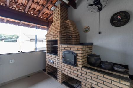 Casa à venda com 300m², 3 quartos e 3 vagas Casa à venda com 300m², 3 quartos e 3 vagasArea Gourmet