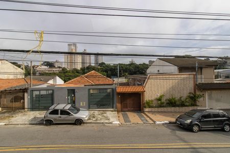 Casa à venda com 300m², 3 quartos e 3 vagas Casa à venda com 300m², 3 quartos e 3 vagasVista da Varanda