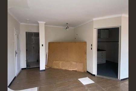 Sala de apartamento para alugar com 2 quartos, 65m² em Vila Osasco, Osasco