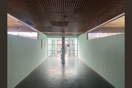 Apartamento para alugar com 65m², 2 quartos e 1 vaga Apartamento para alugar com 65m², 2 quartos e 1 vagaHall
