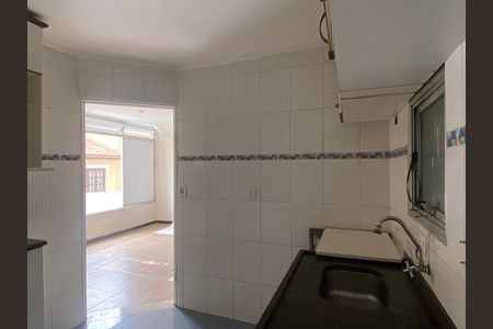 Apartamento para alugar com 65m², 2 quartos e 1 vaga Apartamento para alugar com 65m², 2 quartos e 1 vagaCozinha