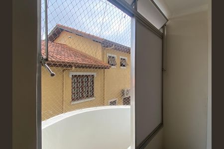 Apartamento para alugar com 65m², 2 quartos e 1 vaga Apartamento para alugar com 65m², 2 quartos e 1 vagaVaranda