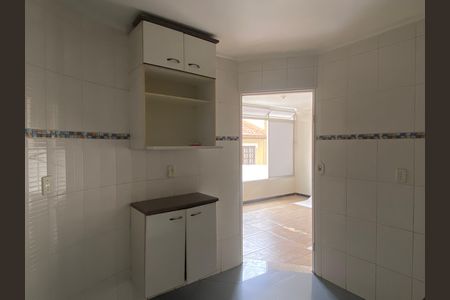 Apartamento para alugar com 65m², 2 quartos e 1 vaga Apartamento para alugar com 65m², 2 quartos e 1 vagaCozinha
