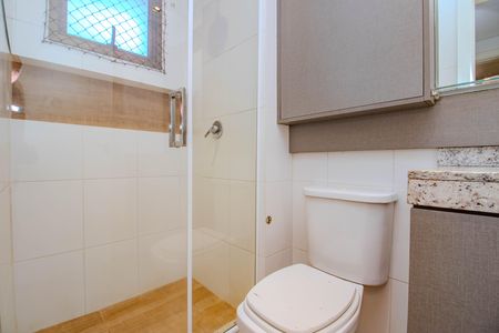 Apartamento à venda com 80m², 2 quartos e 1 vaga Apartamento à venda com 80m², 2 quartos e 1 vagaBanheiro da Suíte
