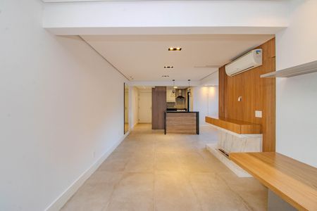 Sala de apartamento à venda com 2 quartos, 80m² em Higienópolis , Porto Alegre