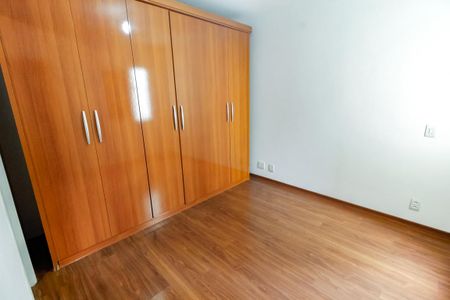 Apartamento à venda com 101m², 3 quartos e 2 vagasSuíte