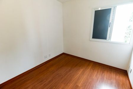 Apartamento à venda com 101m², 3 quartos e 2 vagasQuarto 2