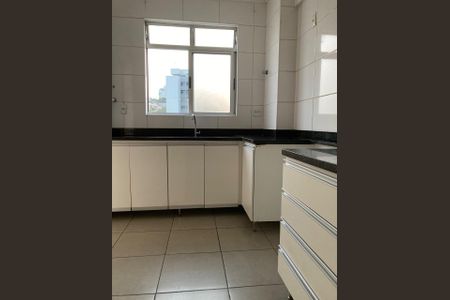 Cozinha de apartamento para alugar com 3 quartos, 119m² em Dona Clara, Belo Horizonte