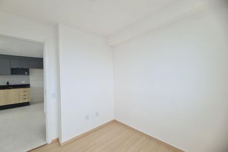 Quarto 2 de apartamento para alugar com 2 quartos, 35m² em Conjunto Habitacional Teotonio Vilela, São Paulo