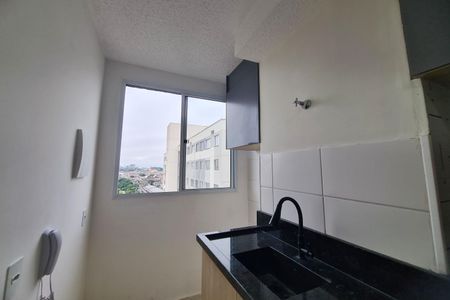 Apartamento para alugar com 35m², 2 quartos e 1 vaga Apartamento para alugar com 35m², 2 quartos e 1 vagaCozinha e Área de Serviço
