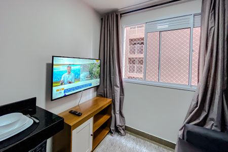 Sala de apartamento para alugar com 1 quarto, 25m² em Parque Industrial Tomas Edson, São Paulo