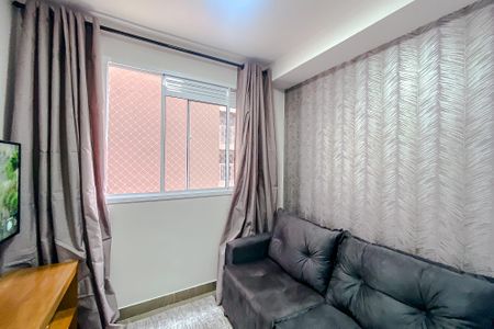 Sala de apartamento para alugar com 1 quarto, 25m² em Parque Industrial Tomas Edson, São Paulo