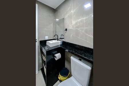 Apartamento para alugar com 25m², 1 quarto e sem vagaBanheiro da Suíte