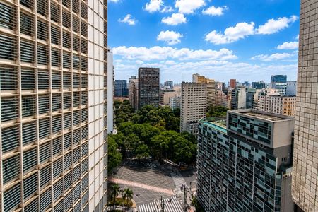 Vista da Sala - Dormitório de kitnet/studio à venda com 1 quarto, 32m² em Centro Histórico de São Paulo, São Paulo
