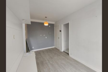 Sala de apartamento à venda com 2 quartos, 47m² em Quinta da Paineira, São Paulo