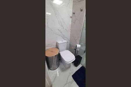 Apartamento à venda com 65m², 3 quartos e 1 vaga Apartamento à venda com 65m², 3 quartos e 1 vagaBanheiro
