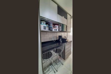 Apartamento à venda com 65m², 3 quartos e 1 vaga Apartamento à venda com 65m², 3 quartos e 1 vagaCozinha