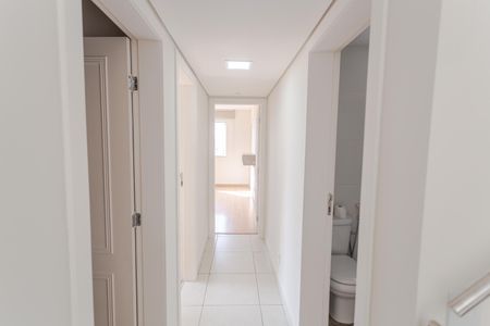 Apartamento à venda com 164m², 3 quartos e 2 vagas Apartamento à venda com 164m², 3 quartos e 2 vagasCorredor