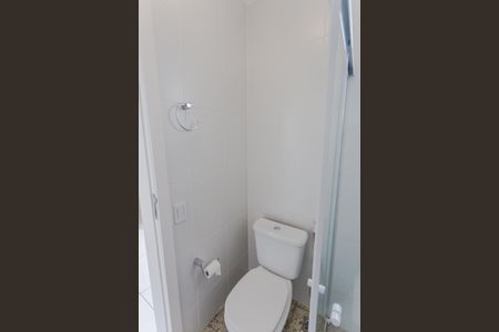 Apartamento à venda com 164m², 3 quartos e 2 vagas Apartamento à venda com 164m², 3 quartos e 2 vagasBanheiro Social na Cobertura