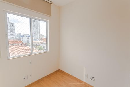 Apartamento à venda com 164m², 3 quartos e 2 vagas Apartamento à venda com 164m², 3 quartos e 2 vagasQuarto 3