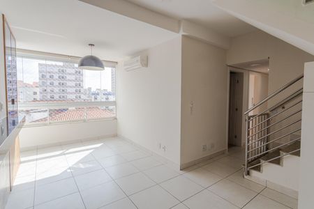 Sala 1 de apartamento à venda com 3 quartos, 164m² em Santa Tereza, Belo Horizonte