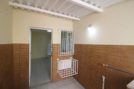 Casa para alugar com 32m², 1 quarto e 1 vagaVaranda