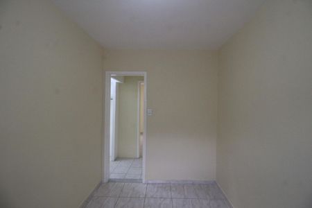 Casa para alugar com 32m², 1 quarto e 1 vagaQuarto