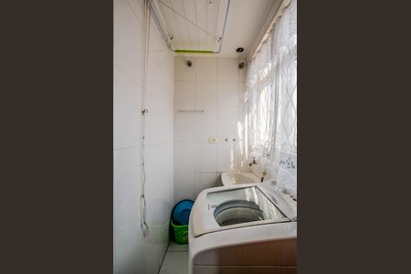Apartamento à venda com 70m², 2 quartos e 1 vaga Apartamento à venda com 70m², 2 quartos e 1 vagaCozinha e Área de Serviço