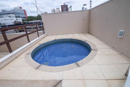 Apartamento à venda com 70m², 2 quartos e 1 vaga Apartamento à venda com 70m², 2 quartos e 1 vagaÁrea comum - Piscina