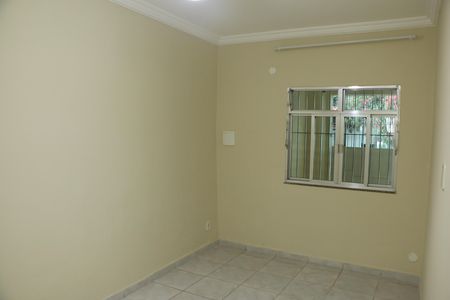 Casa para alugar com 28m², 2 quartos e 1 vagaquarto