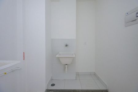 Apartamento para alugar com 34m², 2 quartos e sem vaga Apartamento para alugar com 34m², 2 quartos e sem vagaÁrea de Serviço