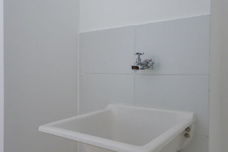 Apartamento para alugar com 34m², 2 quartos e sem vaga Apartamento para alugar com 34m², 2 quartos e sem vagaÁrea de Serviço