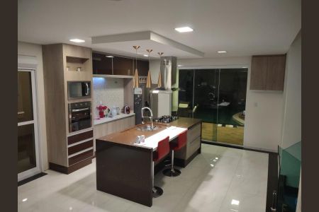 Casa de condomínio à venda com 300m², 3 quartos e 5 vagasFoto 06