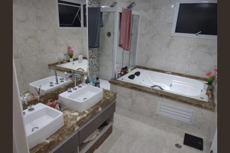 Casa de condomínio à venda com 300m², 3 quartos e 5 vagasFoto 24