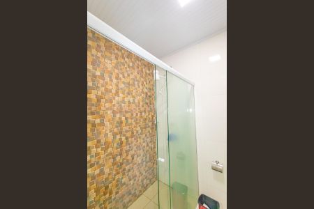 Casa para alugar com 187m², 2 quartos e 2 vagasBanheiro Social