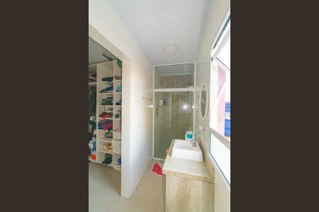 Casa para alugar com 187m², 2 quartos e 2 vagasBanheiro da Suíte