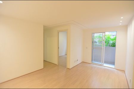 Sala de apartamento à venda com 2 quartos, 49m² em Imperial de São Cristóvão, Rio de Janeiro