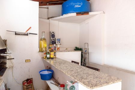 Casa à venda com 249m², 3 quartos e 4 vagasÁrea gourmet e área de serviço