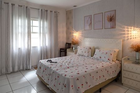 Casa à venda com 249m², 3 quartos e 4 vagasQuarto 1 suíte