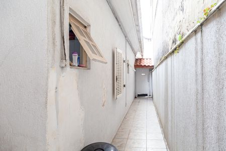 Casa à venda com 249m², 3 quartos e 4 vagasCorredor 