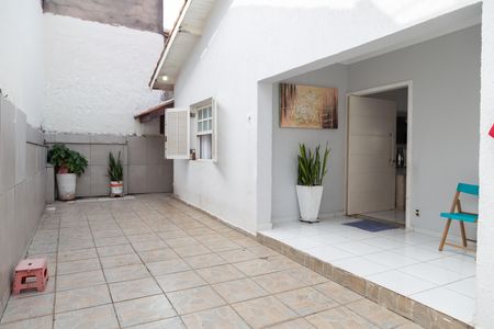 Casa à venda com 249m², 3 quartos e 4 vagasQuintal