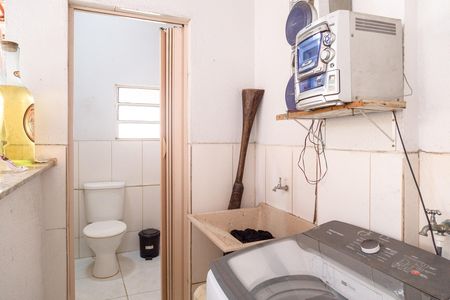 Casa à venda com 249m², 3 quartos e 4 vagasÁrea gourmet e área de serviço