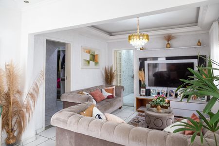 Casa à venda com 249m², 3 quartos e 4 vagasSala