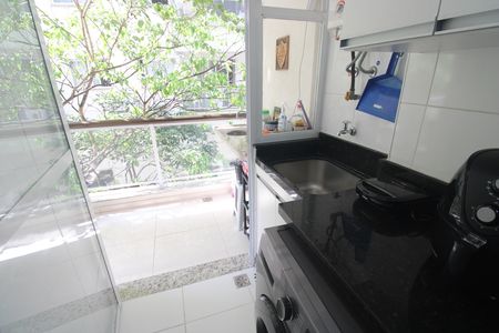 Apartamento para alugar com 62m², 2 quartos e 1 vagaÁrea de serviço