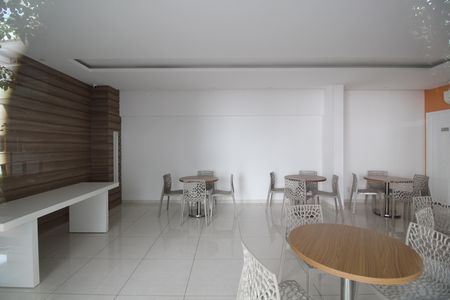 Apartamento para alugar com 62m², 2 quartos e 1 vagaÁrea comum - Salão de festas