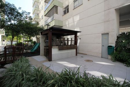Apartamento para alugar com 62m², 2 quartos e 1 vagaÁrea comum