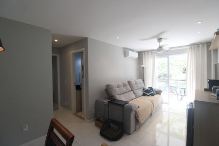 Apartamento para alugar com 62m², 2 quartos e 1 vagaSala