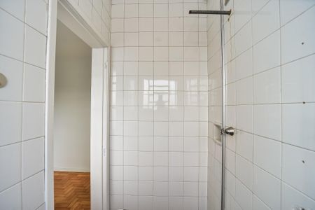 Apartamento à venda com 67m², 2 quartos e 1 vagaBanheiro de serviço