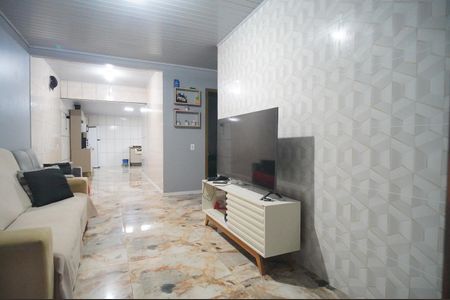 Sala de casa à venda com 2 quartos, 120m² em Santos Dumont, São Leopoldo