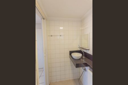 Apartamento à venda com 55m², 3 quartos e 1 vaga Apartamento à venda com 55m², 3 quartos e 1 vagaBanheiro da Suíte